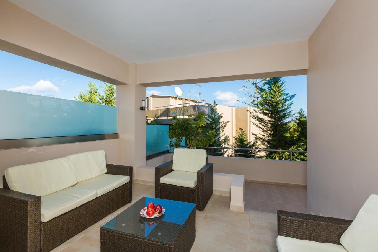 Peris Villa كاتو ذاراتسو المظهر الخارجي الصورة